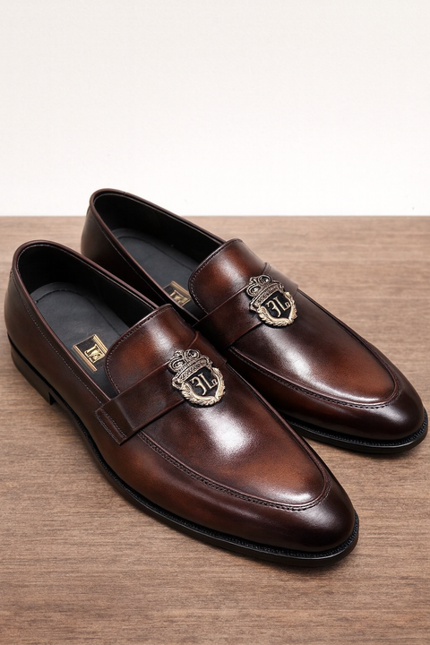 Men’s Brown Crest-Emblem Formal Loafers